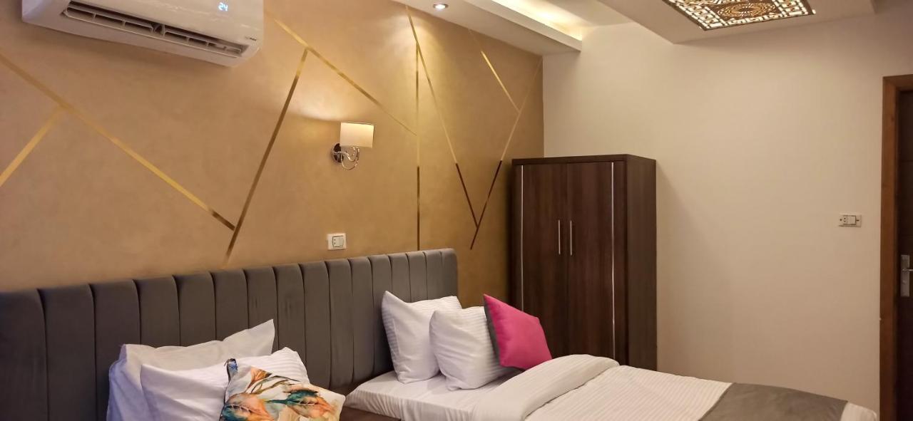 Grand Pyramids Inn Kafret el-Gabal Екстериор снимка