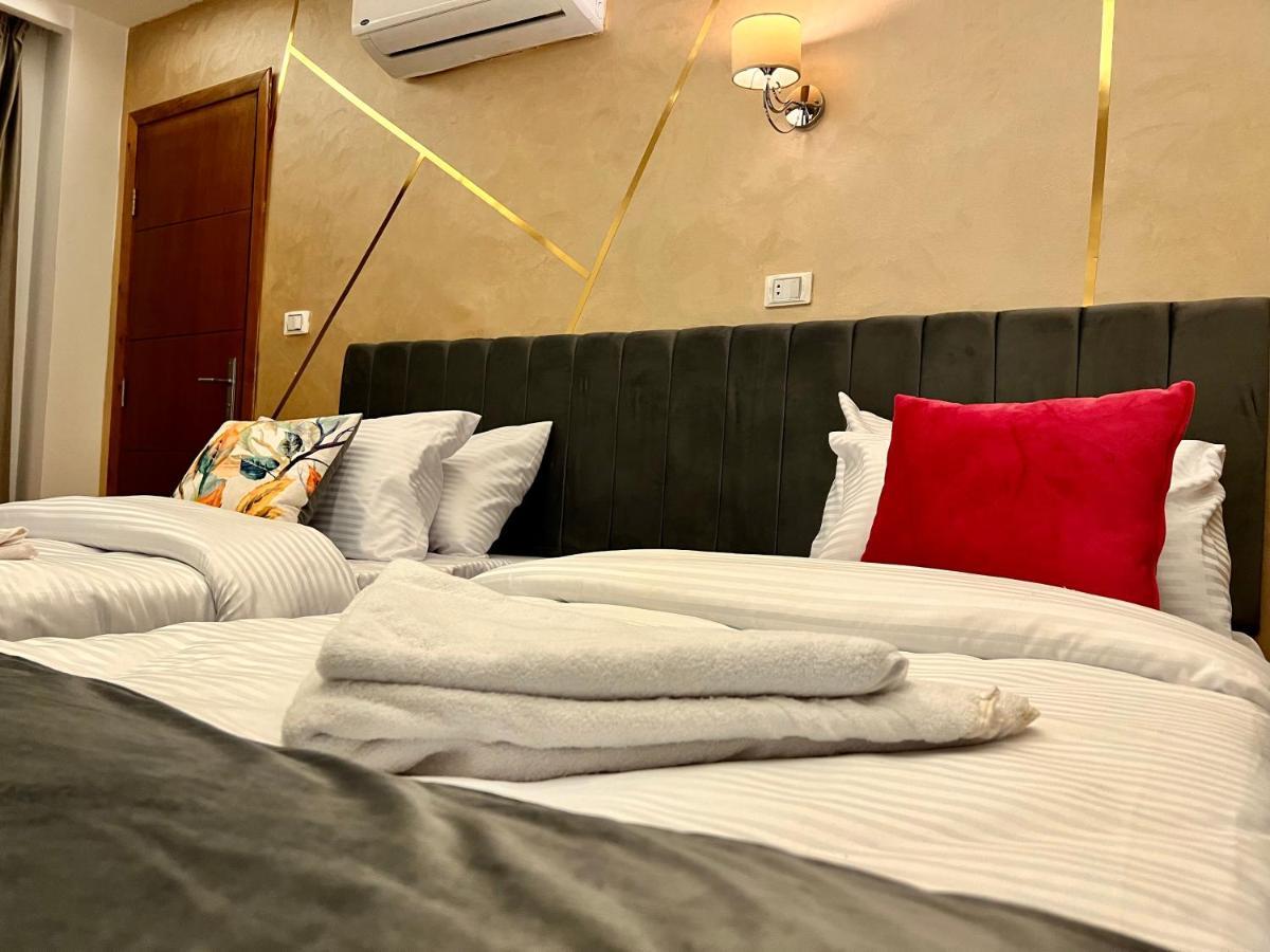 Grand Pyramids Inn Kafret el-Gabal Екстериор снимка