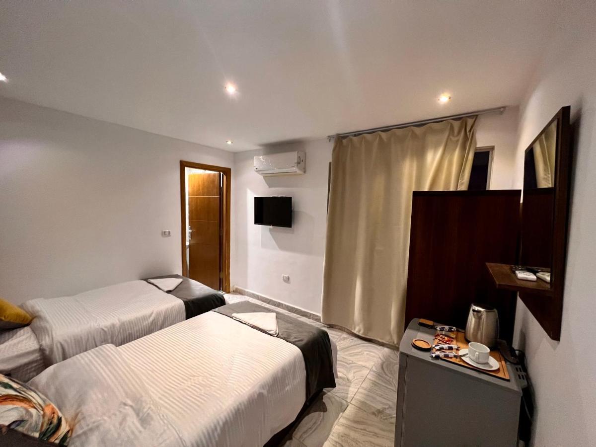Grand Pyramids Inn Kafret el-Gabal Екстериор снимка