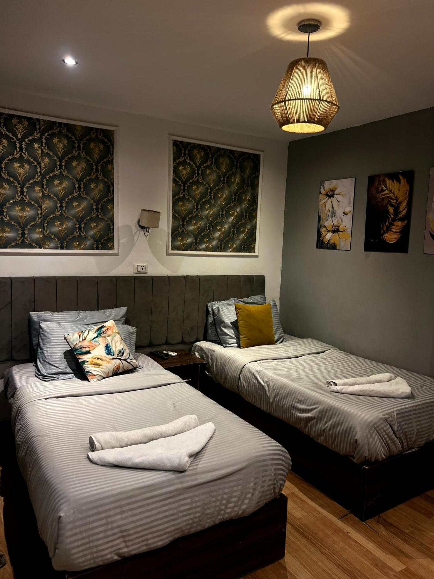Grand Pyramids Inn Kafret el-Gabal Екстериор снимка