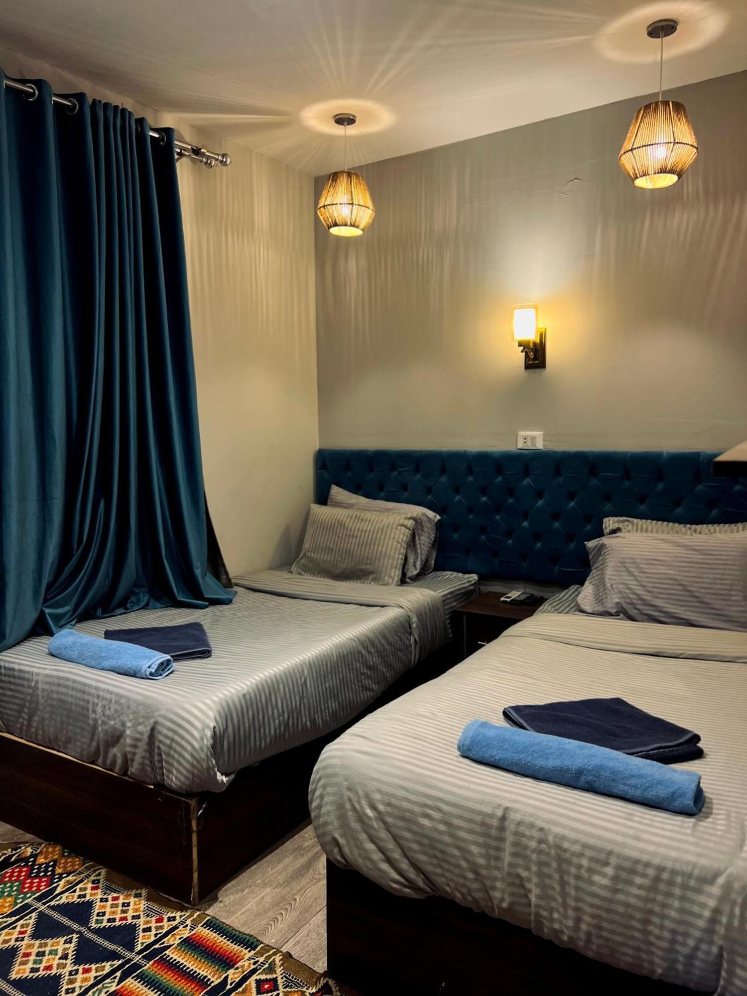 Grand Pyramids Inn Kafret el-Gabal Екстериор снимка