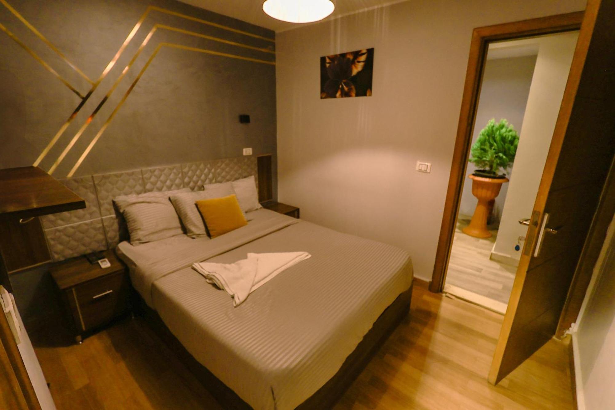 Grand Pyramids Inn Kafret el-Gabal Екстериор снимка