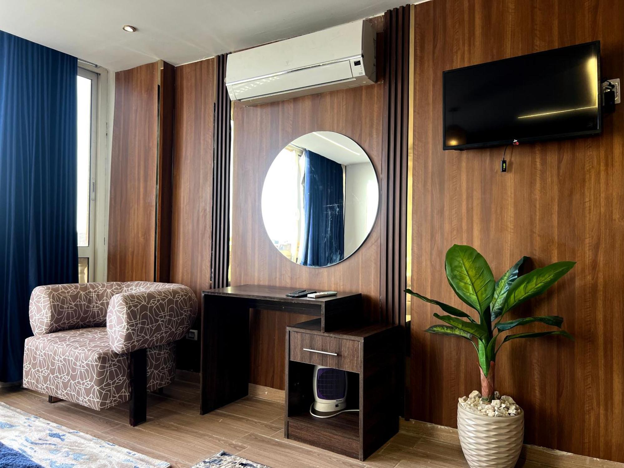 Grand Pyramids Inn Kafret el-Gabal Екстериор снимка